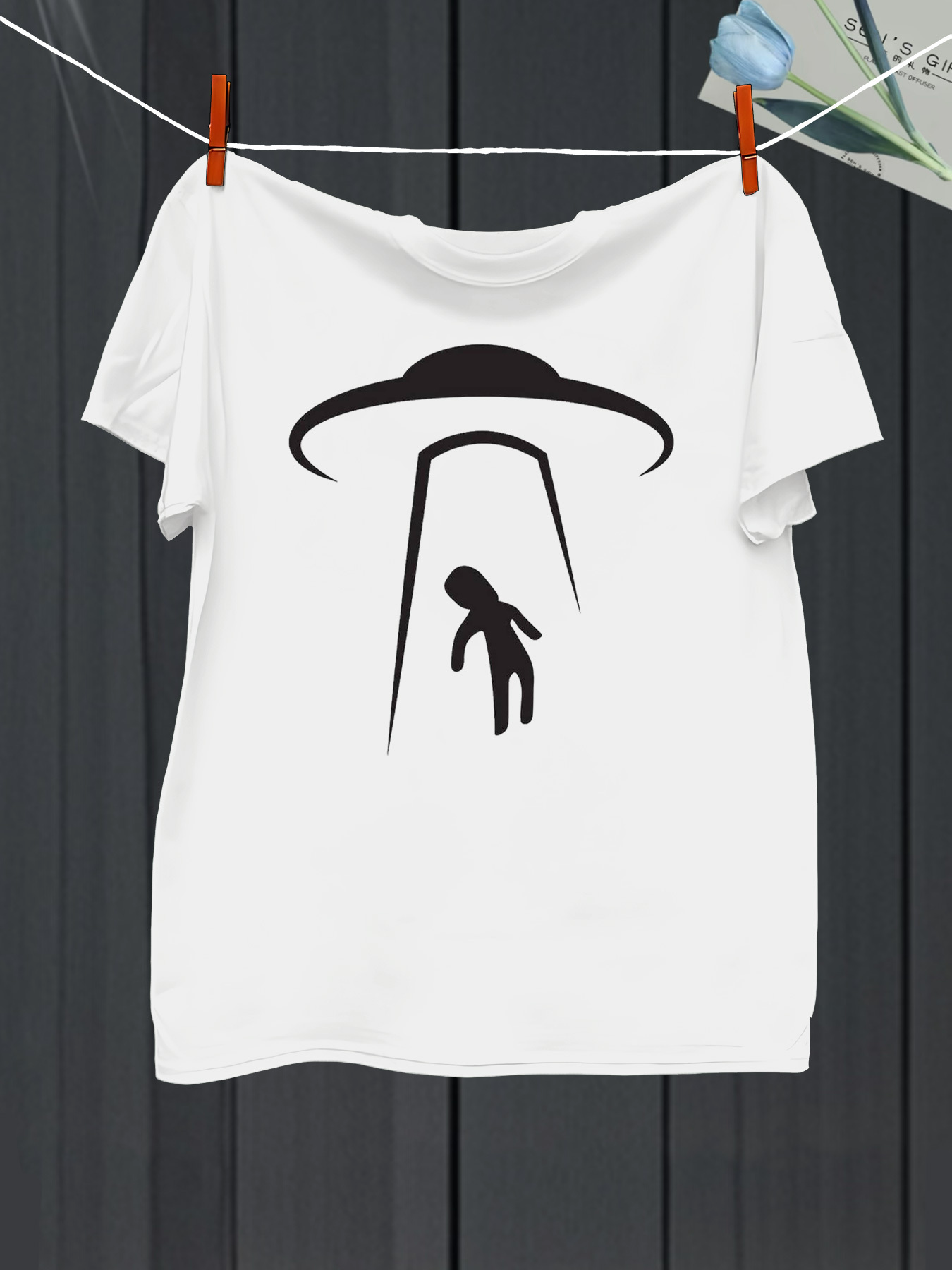 Men's Graphic T-Shirt Minimalist Abduction Silhouette Under Mysterious Light Alien Spaceship