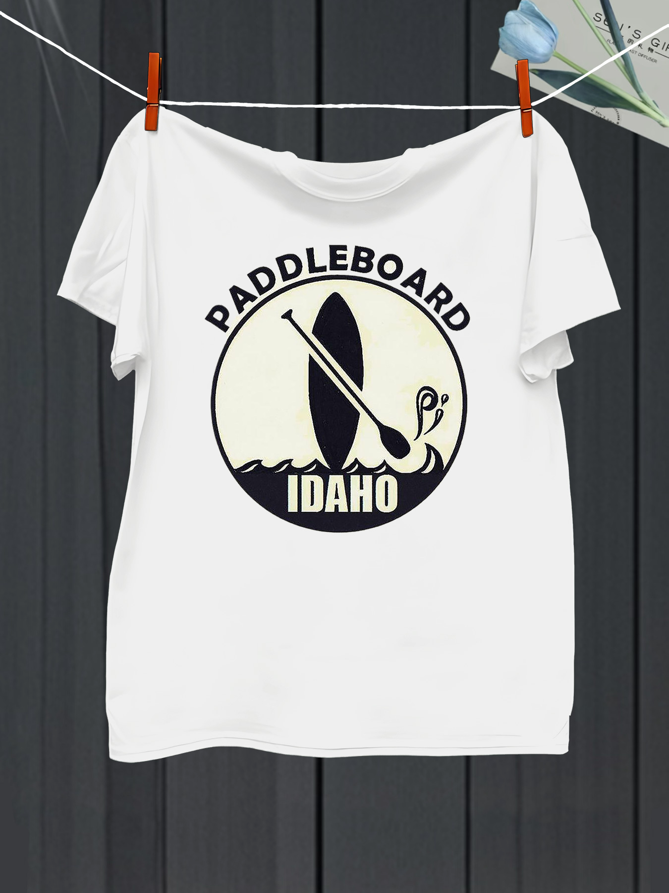 Men's Graphic T-Shirt Paddleboard Idaho Reflected Water Surface Silhouette With Wave And Paddleboard