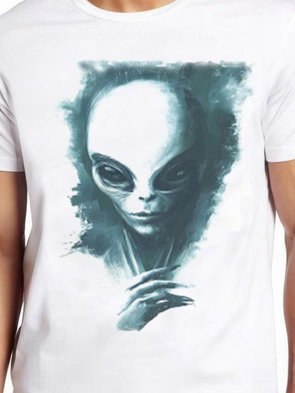 Men's Graphic T-Shirt Mysterious Glow Surrounded By Misty Shadows Alien Portrait