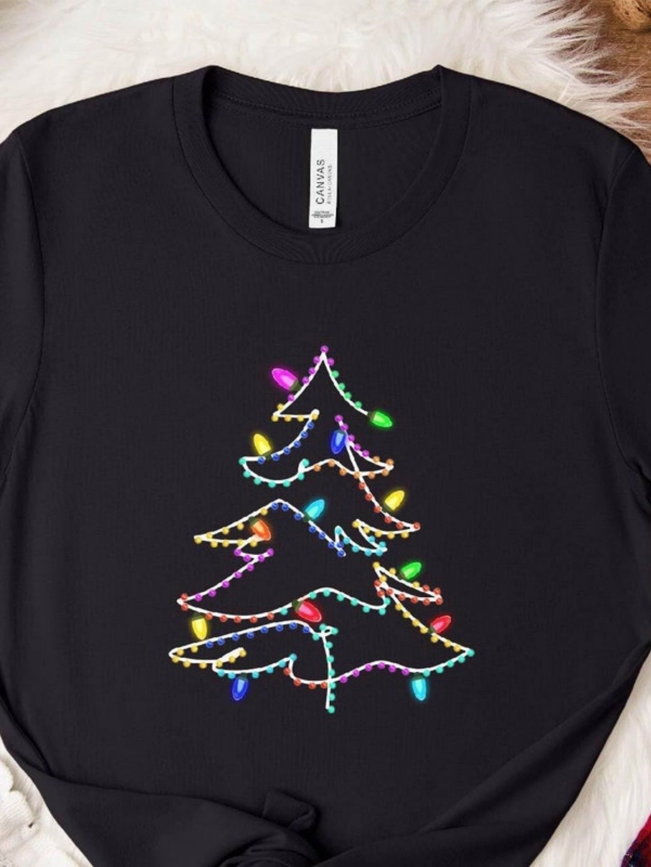 Men's Graphic T-Shirt Colorful Christmas Lights Glowing On A Festive Decorated Pine Tree